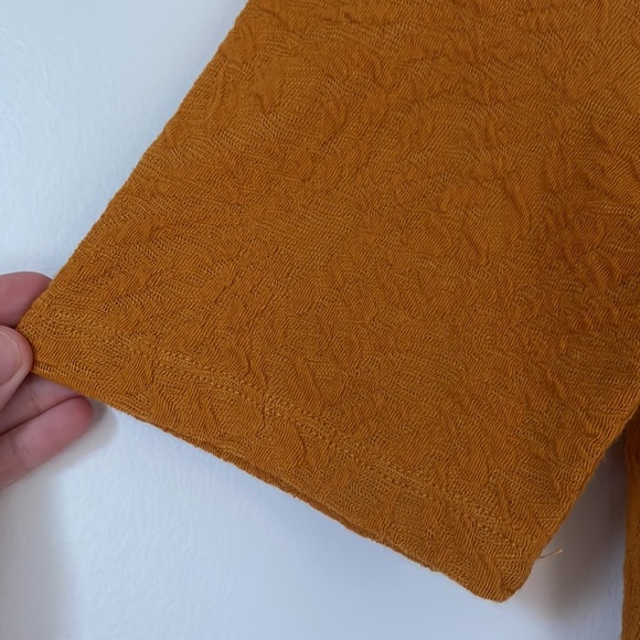 Anthropologie • mustard textured swing top • size S - Picture 5 of 8